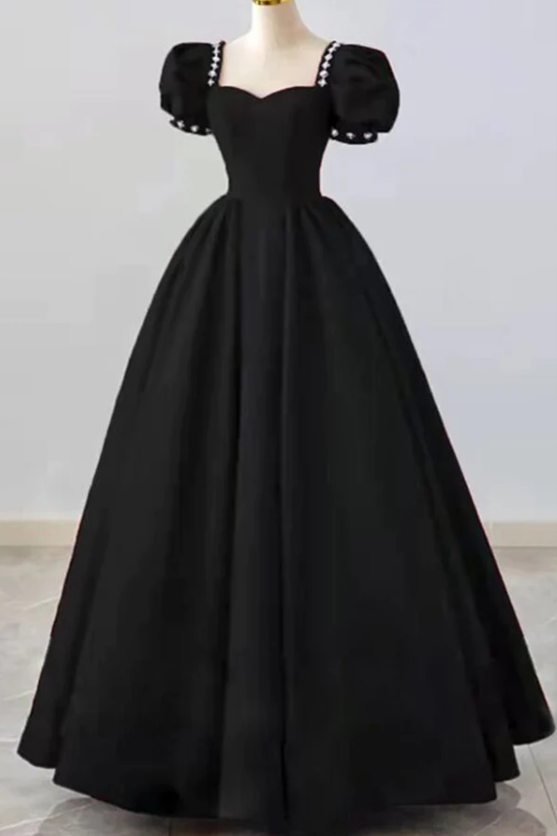 Turn Heads in a Black Prom Dress