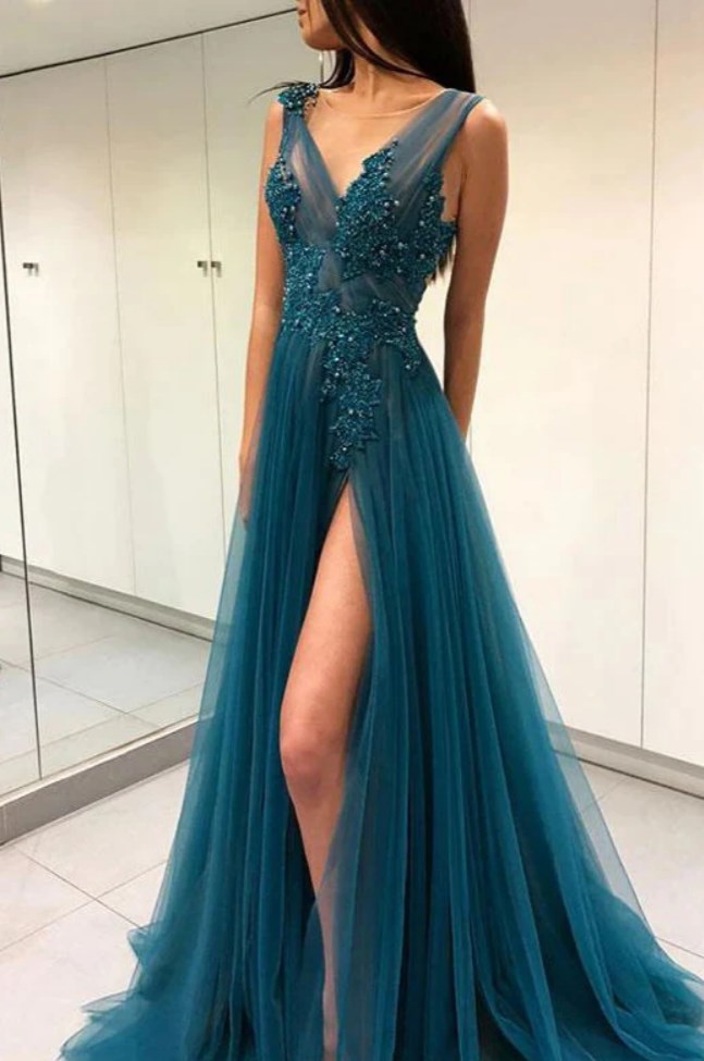 Elegance Personified: The Ink Blue Tulle Beaded Dress for Prom, Evening, and Formal Occasions