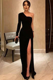 Black One-shoulder Long Sleeve Thigh-high Slit Prom Dress