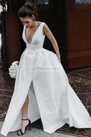 products/Sexy_A-Line_Plunge_A-Line_Sleeveless_Wedding_Dress_731.jpg