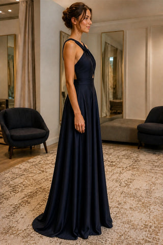 files/Dark_Navy_Halter_Cutout_A-Line_Bridesmaid_Dress_2_ce279595-145e-47f9-9acb-3c4d4b127fc5.jpg