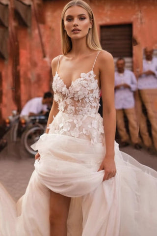 files/White_Tulle_Applique_Spaghetti_Straps_Wdding_Dress.jpg