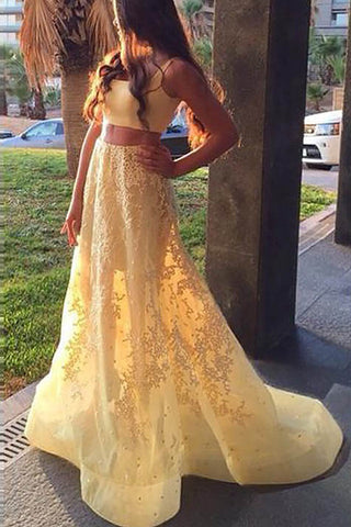 Robe de bal deux pièces jaune trapèze carrée sans manches avec appliques