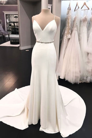 Robe de bal longue blanche simple à bretelles spaghetti et col en V avec strass