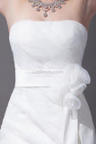 Gorgeous White A-line Sleeveless Wedding Dress With Ribbon