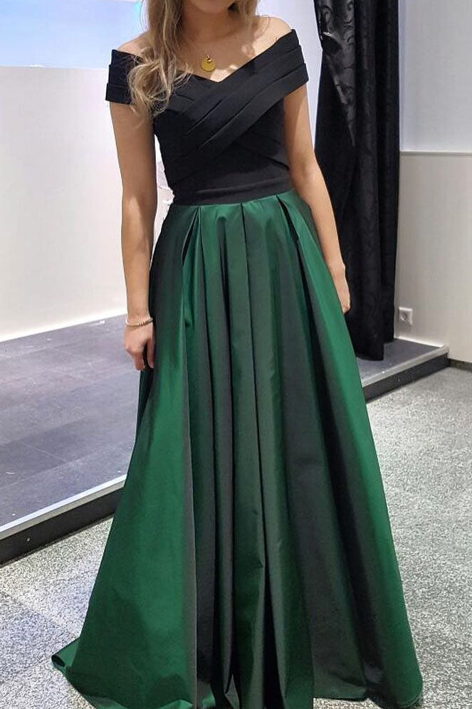 Long Black And Dark Green Two Tones Off-the-Shoulder Evening Formal
