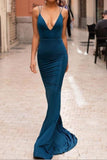 Royal Blue Deep V-neck Mermaid Evening Dress With Train