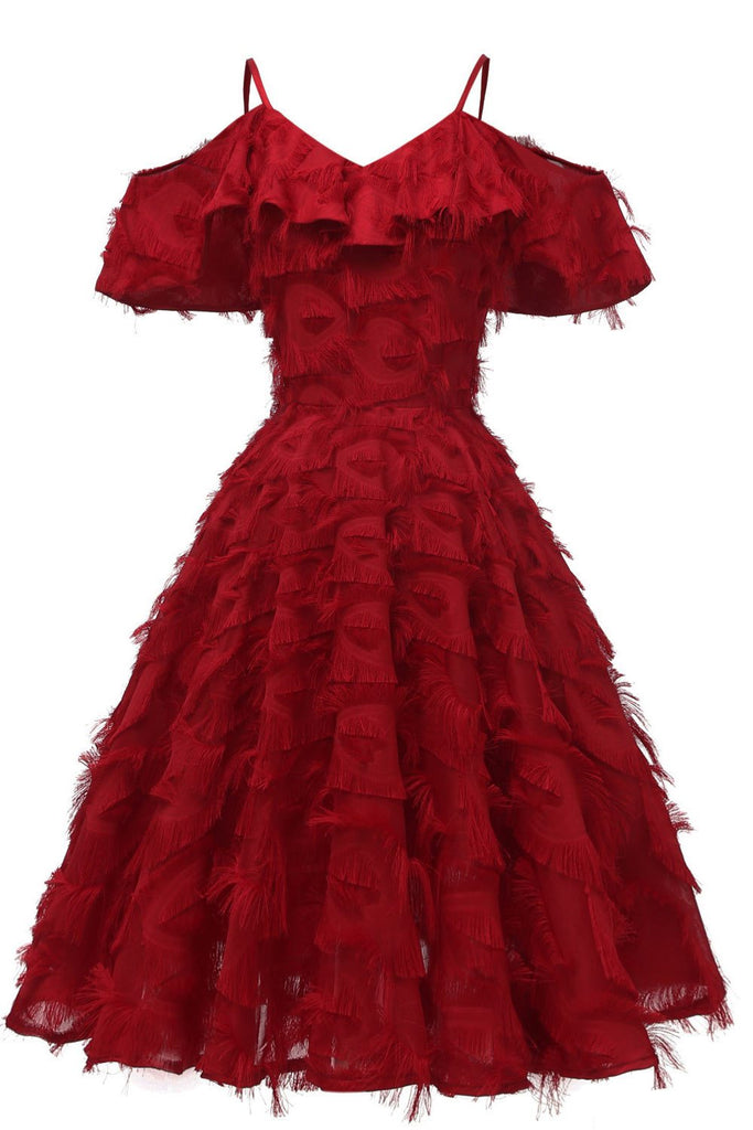 Rosa Vintage-Heimkehrkleid mit Rüschenbesatz und Quasten