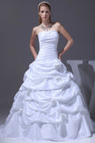 White Elegant Fluffy Strapless Ball Gown Rufffled Wedding dress